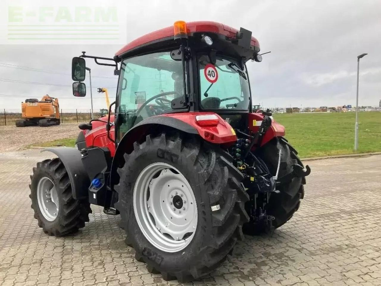 Case-IH farmall 100a - Трактор: снимка 4 Case-IH farmall 100a - Трактор: снимка 4
