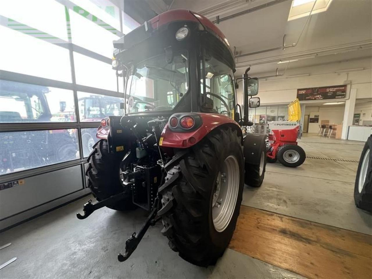 Case-IH farmall 65 a (stage v) - Трактор: снимка 3 Case-IH farmall 65 a (stage v) - Трактор: снимка 3