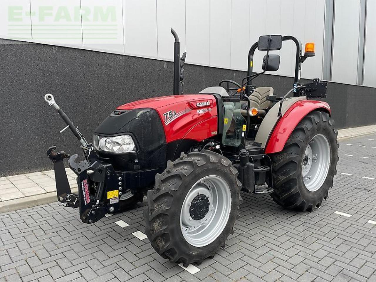 Case-IH farmall 75a rops - 2024 - 250uur - Трактор: снимка 1 Case-IH farmall 75a rops - 2024 - 250uur - Трактор: снимка 1
