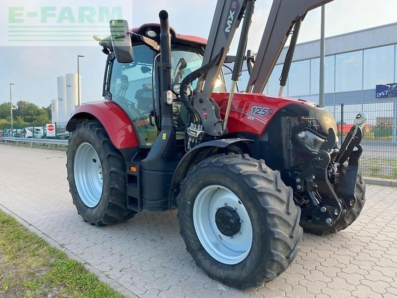Case-IH maxxum cvx 125 CVX - Трактор: снимка 4 Case-IH maxxum cvx 125 CVX - Трактор: снимка 4