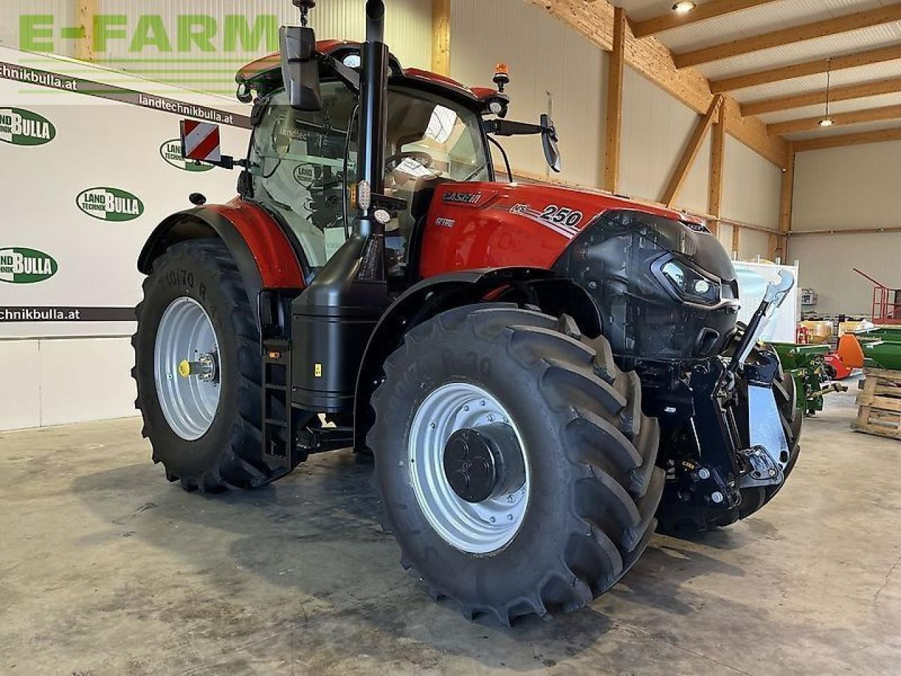 Case-IH optum 250 cvxdrive - Трактор: снимка 2 Case-IH optum 250 cvxdrive - Трактор: снимка 2