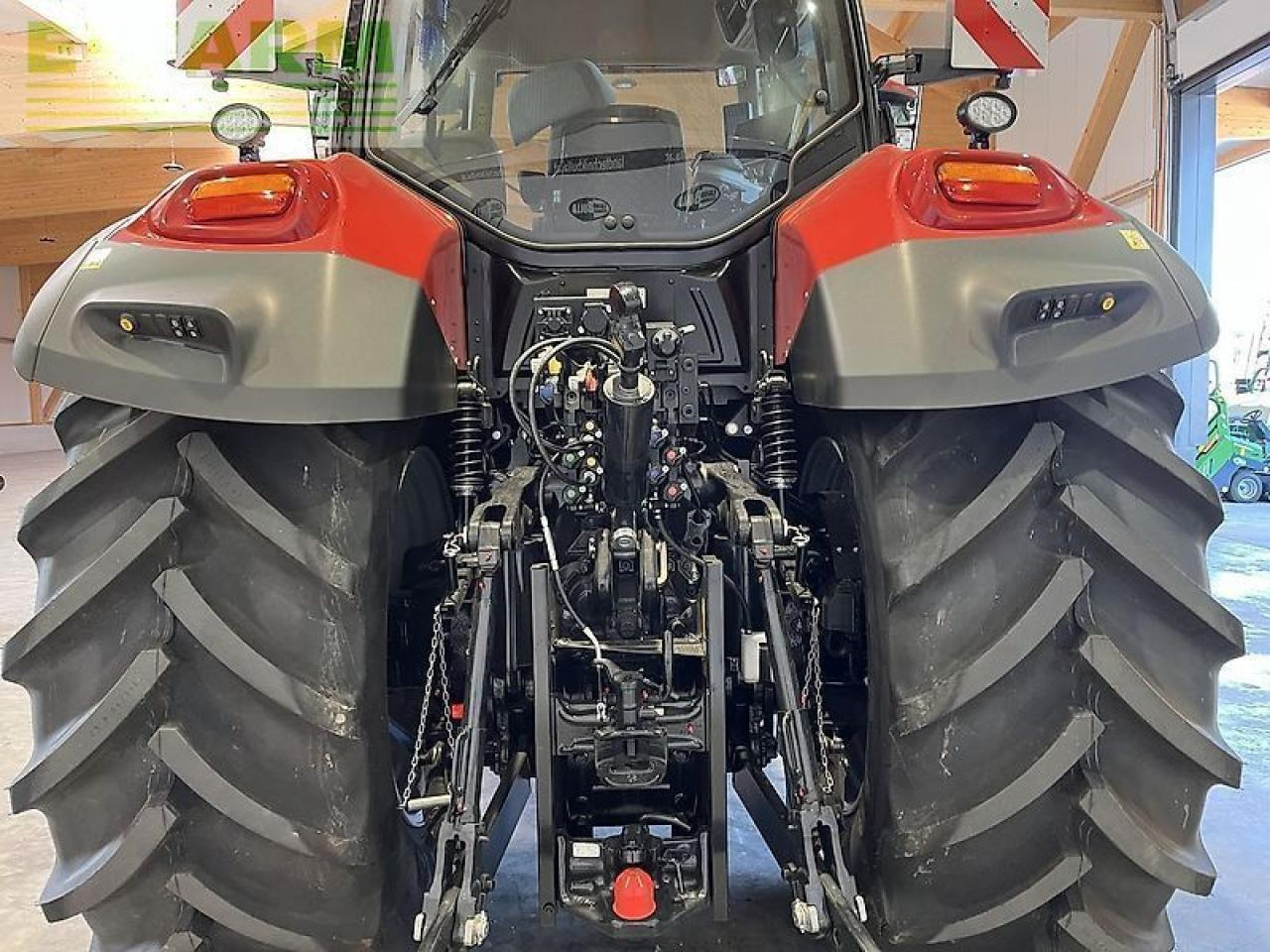 Case-IH optum 250 cvxdrive - Трактор: снимка 4 Case-IH optum 250 cvxdrive - Трактор: снимка 4