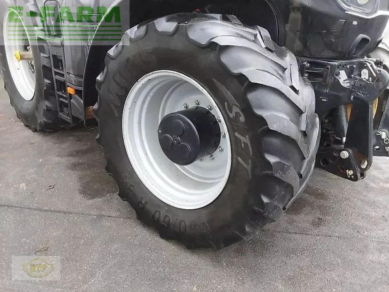 Case-IH optum 300 cvx CVX - Трактор: снимка 3 Case-IH optum 300 cvx CVX - Трактор: снимка 3