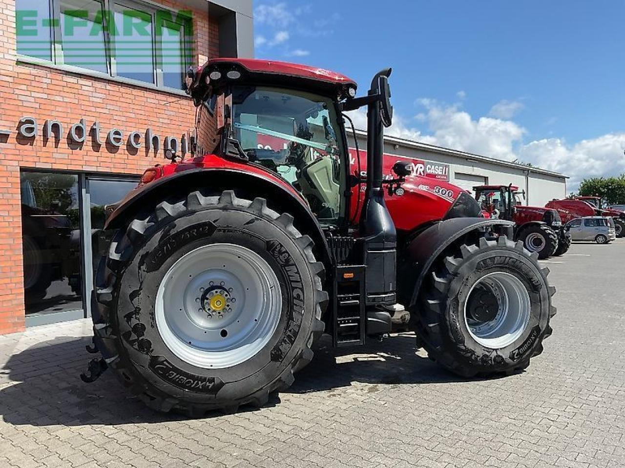 Case-IH optum 300 cvxdrive afs inkl. rtk - Трактор: снимка 5 Case-IH optum 300 cvxdrive afs inkl. rtk - Трактор: снимка 5