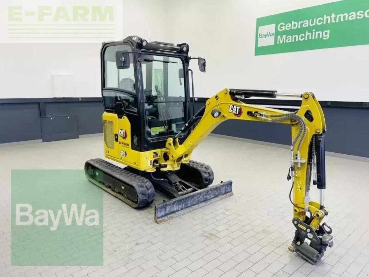 Caterpillar 302cr-05a - Мини багер: снимка 3 Caterpillar 302cr-05a - Мини багер: снимка 3