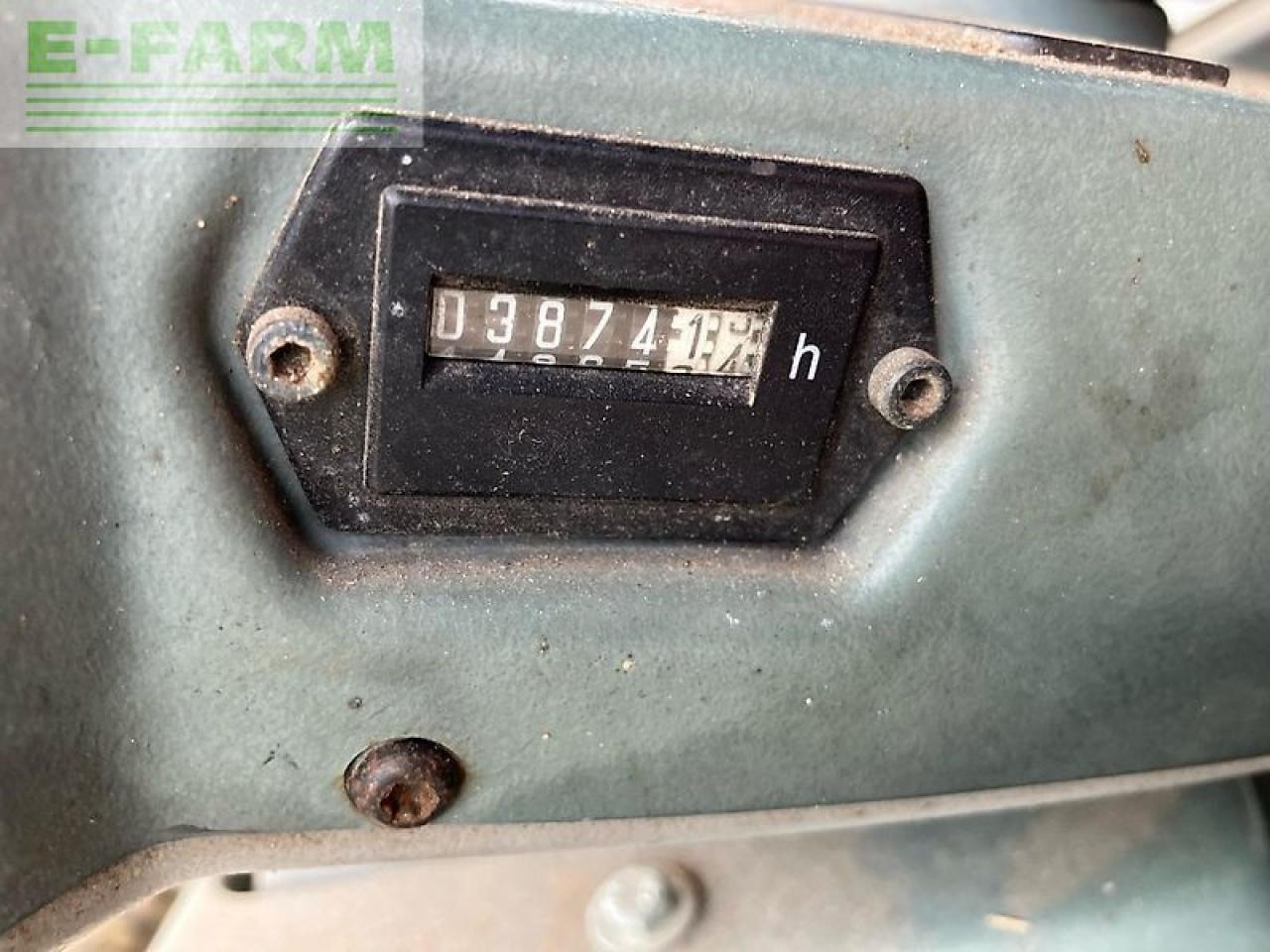 Caterpillar 906 - Мини багер: снимка 2 Caterpillar 906 - Мини багер: снимка 2