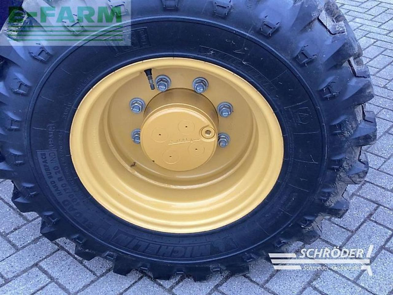 Caterpillar 908 hl-14 - Мини багер: снимка 3 Caterpillar 908 hl-14 - Мини багер: снимка 3