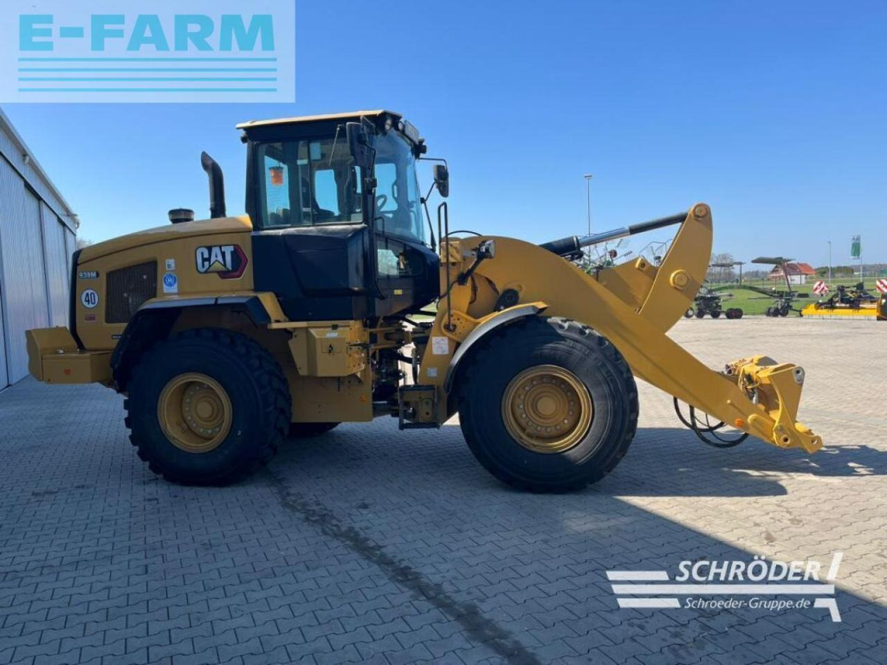 Caterpillar 938 hl - Мини багер: снимка 1 Caterpillar 938 hl - Мини багер: снимка 1