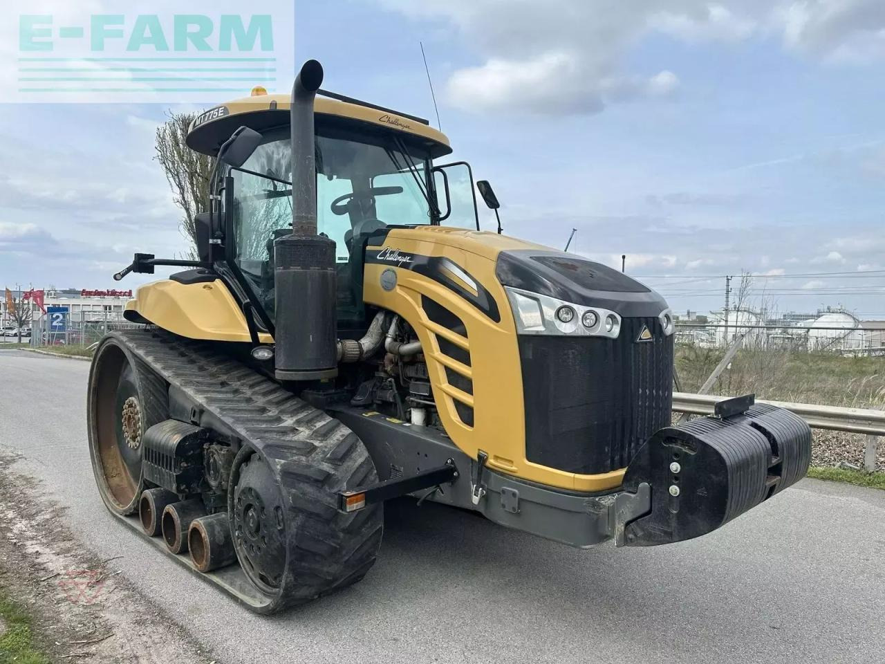 Challenger mt775e - Трактор: снимка 1 Challenger mt775e - Трактор: снимка 1
