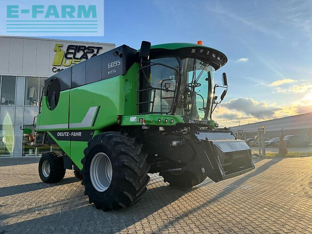 Deutz-Fahr 6095 - Зърнокомбайн: снимка 1 Deutz-Fahr 6095 - Зърнокомбайн: снимка 1
