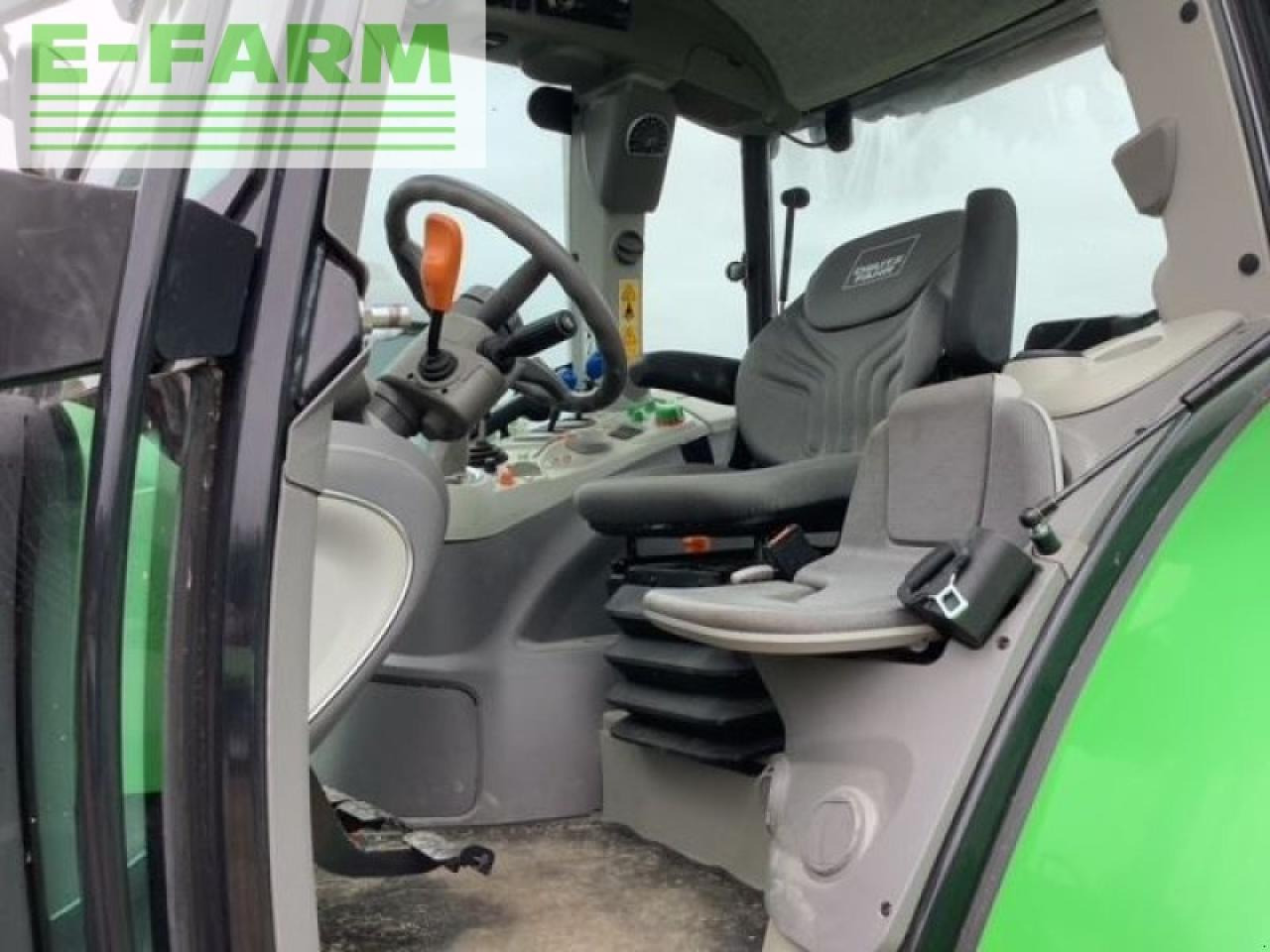 Deutz-Fahr 6120.4 - Трактор: снимка 4 Deutz-Fahr 6120.4 - Трактор: снимка 4