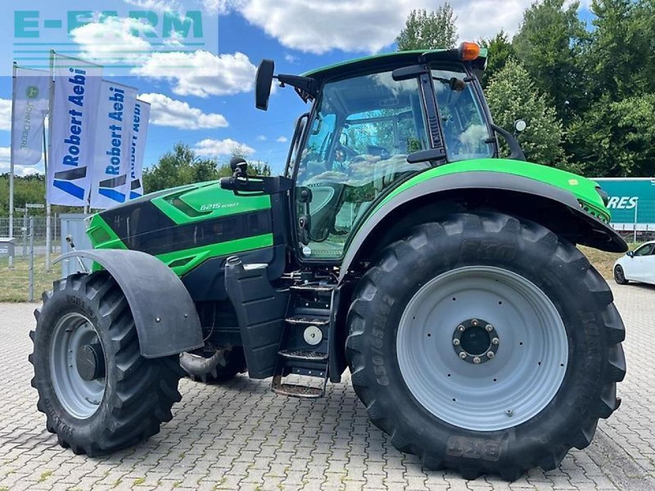 Deutz-Fahr 6215 c shift - Трактор: снимка 4 Deutz-Fahr 6215 c shift - Трактор: снимка 4