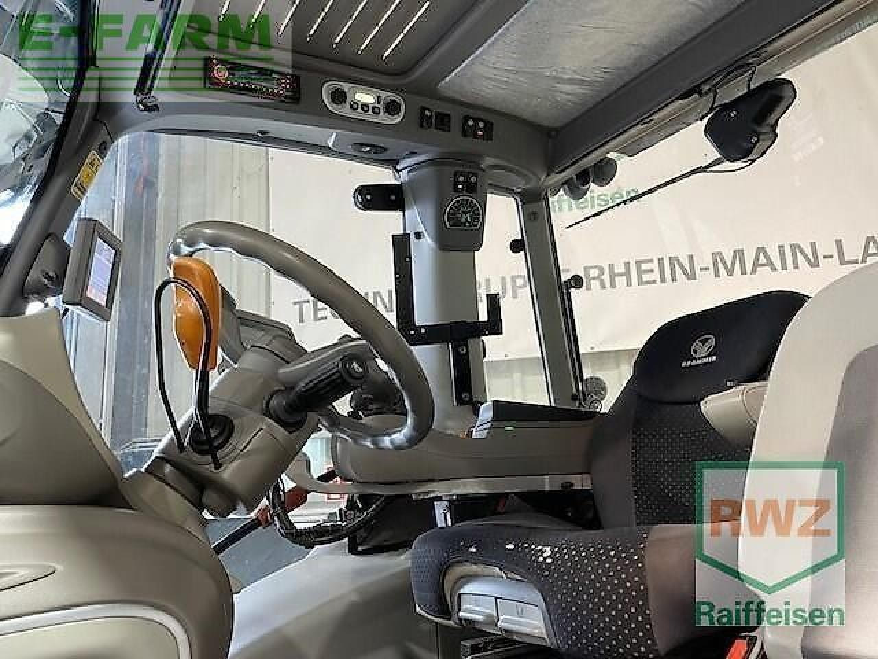 Deutz-Fahr 7250 ttv - Трактор: снимка 5 Deutz-Fahr 7250 ttv - Трактор: снимка 5