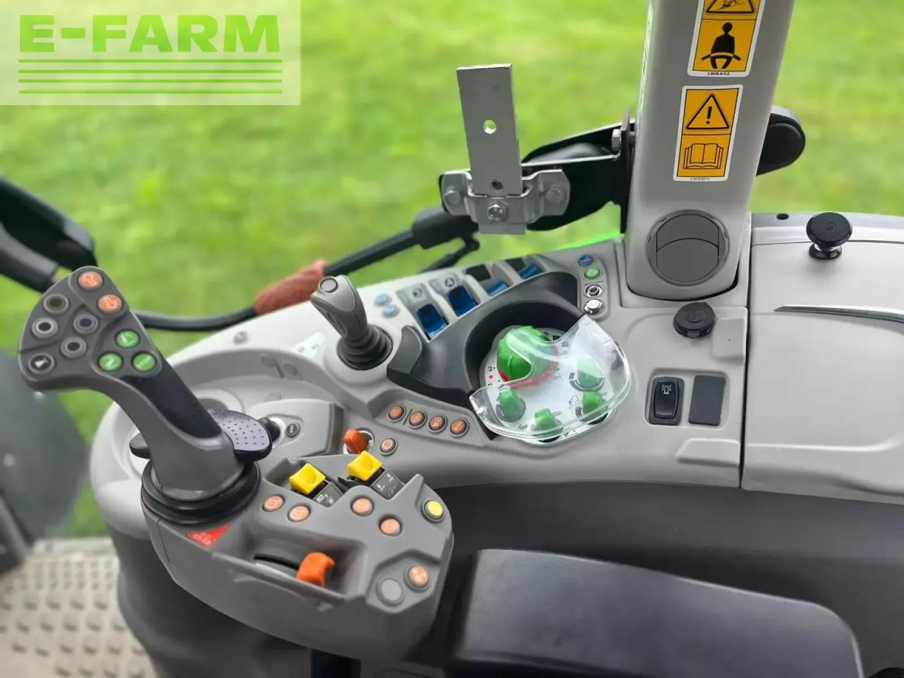 Deutz-Fahr agrotron 6120 ttv TTV - Трактор: снимка 4 Deutz-Fahr agrotron 6120 ttv TTV - Трактор: снимка 4