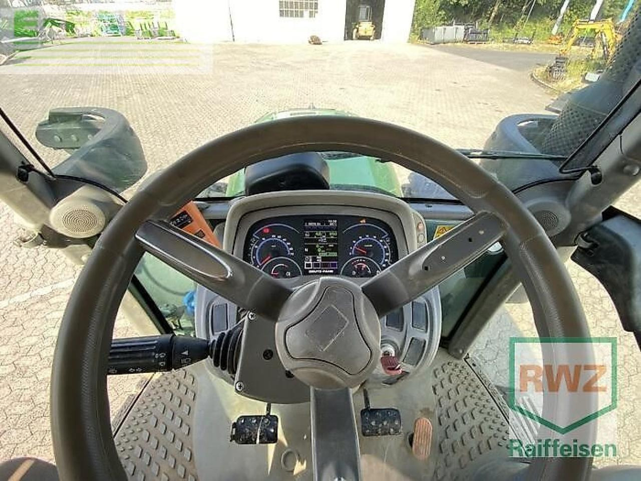 Трактор Deutz-Fahr agrotron 6130 ttv TTV: снимка 9 Трактор Deutz-Fahr agrotron 6130 ttv TTV: снимка 9