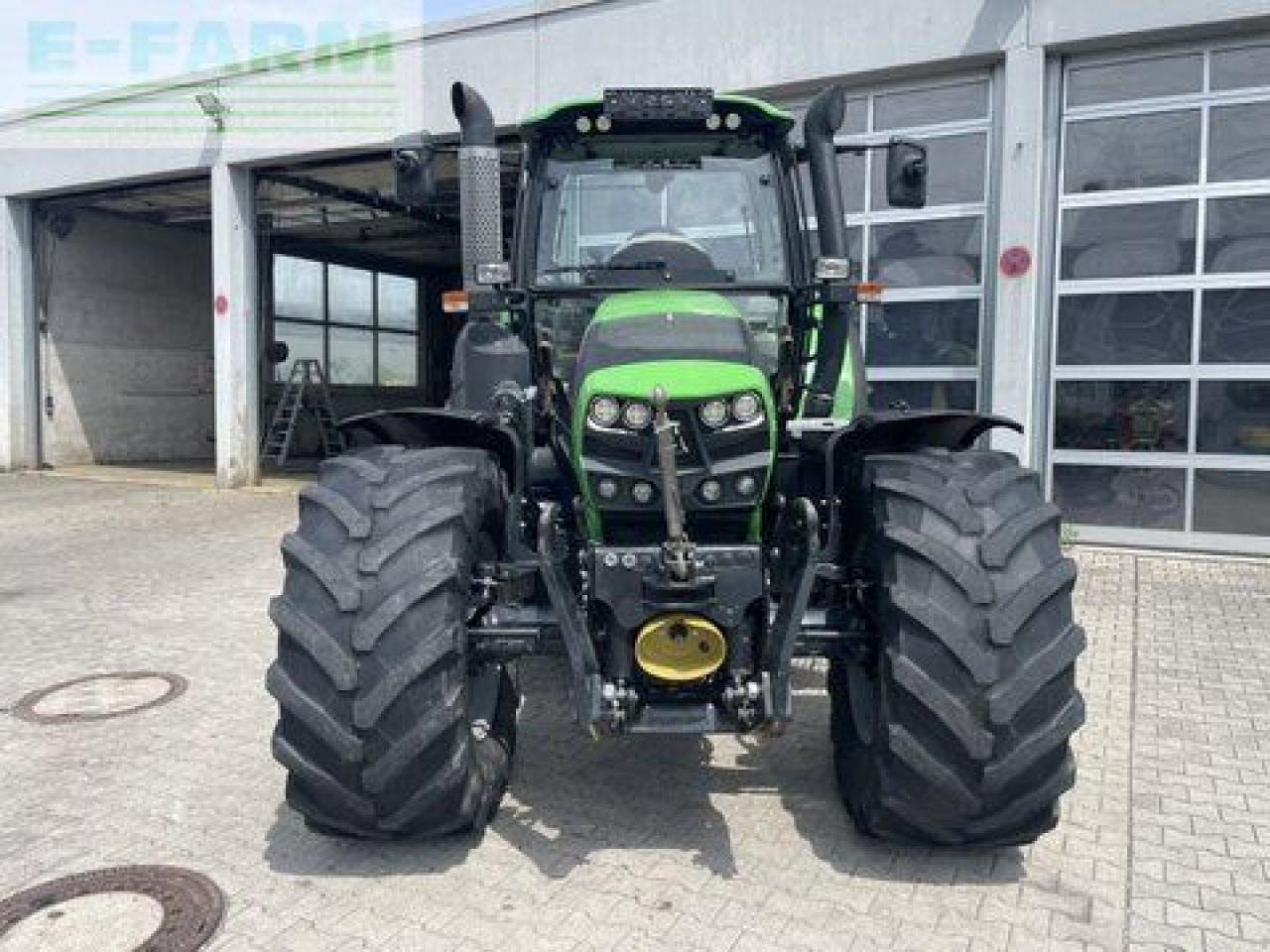 Deutz-Fahr agrotron 6190 c-shift - Трактор: снимка 3 Deutz-Fahr agrotron 6190 c-shift - Трактор: снимка 3