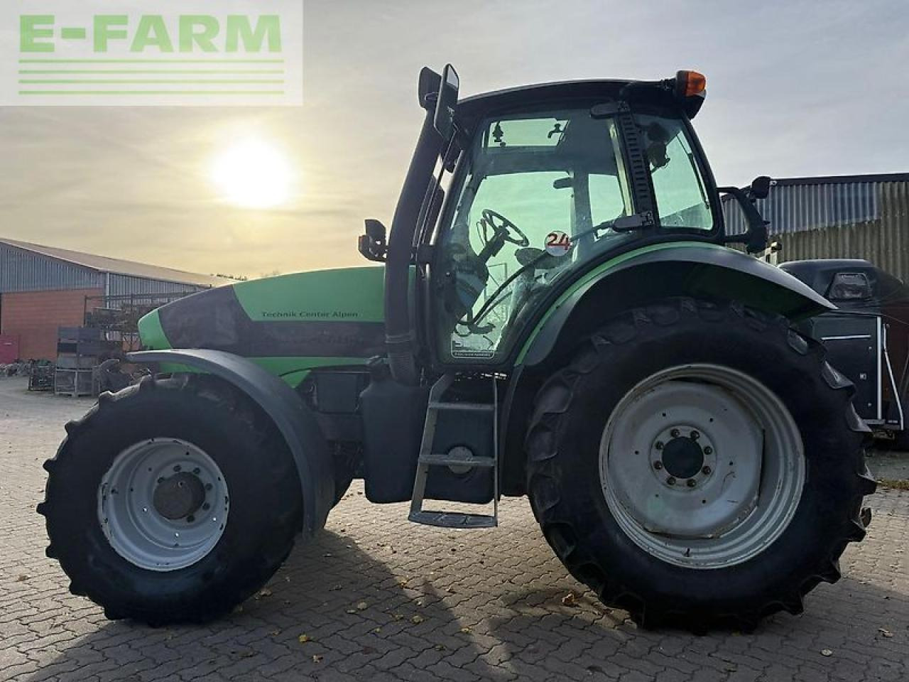 Deutz-Fahr agrotron m600 motor neu ! - Трактор: снимка 2 Deutz-Fahr agrotron m600 motor neu ! - Трактор: снимка 2