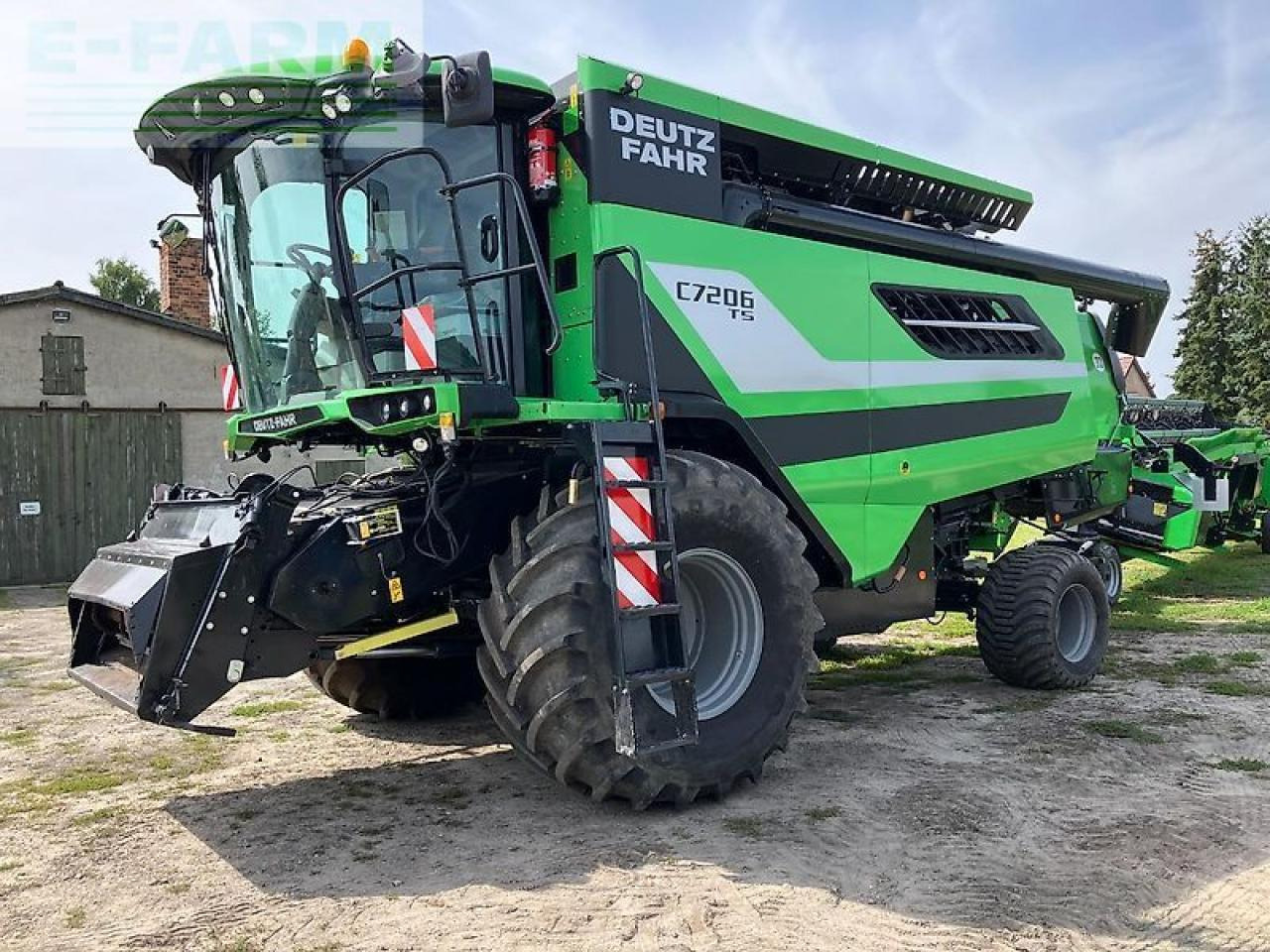 Deutz-Fahr c 7206 ts - Зърнокомбайн: снимка 1 Deutz-Fahr c 7206 ts - Зърнокомбайн: снимка 1
