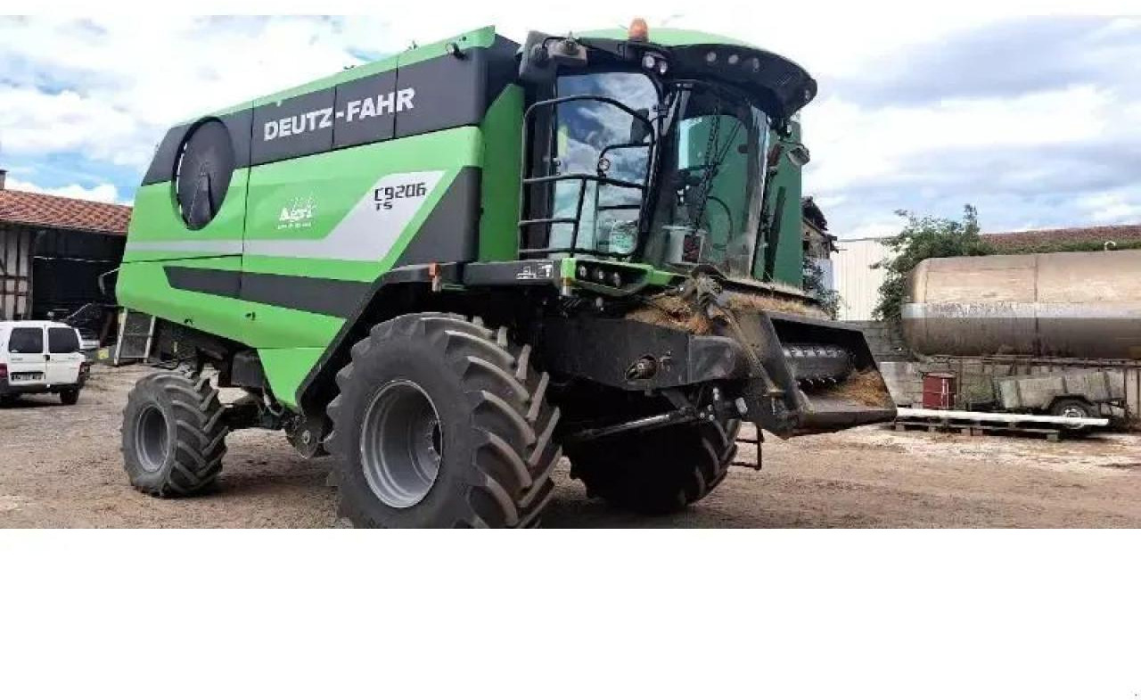 Deutz-Fahr c 9206 ts - Зърнокомбайн: снимка 1 Deutz-Fahr c 9206 ts - Зърнокомбайн: снимка 1