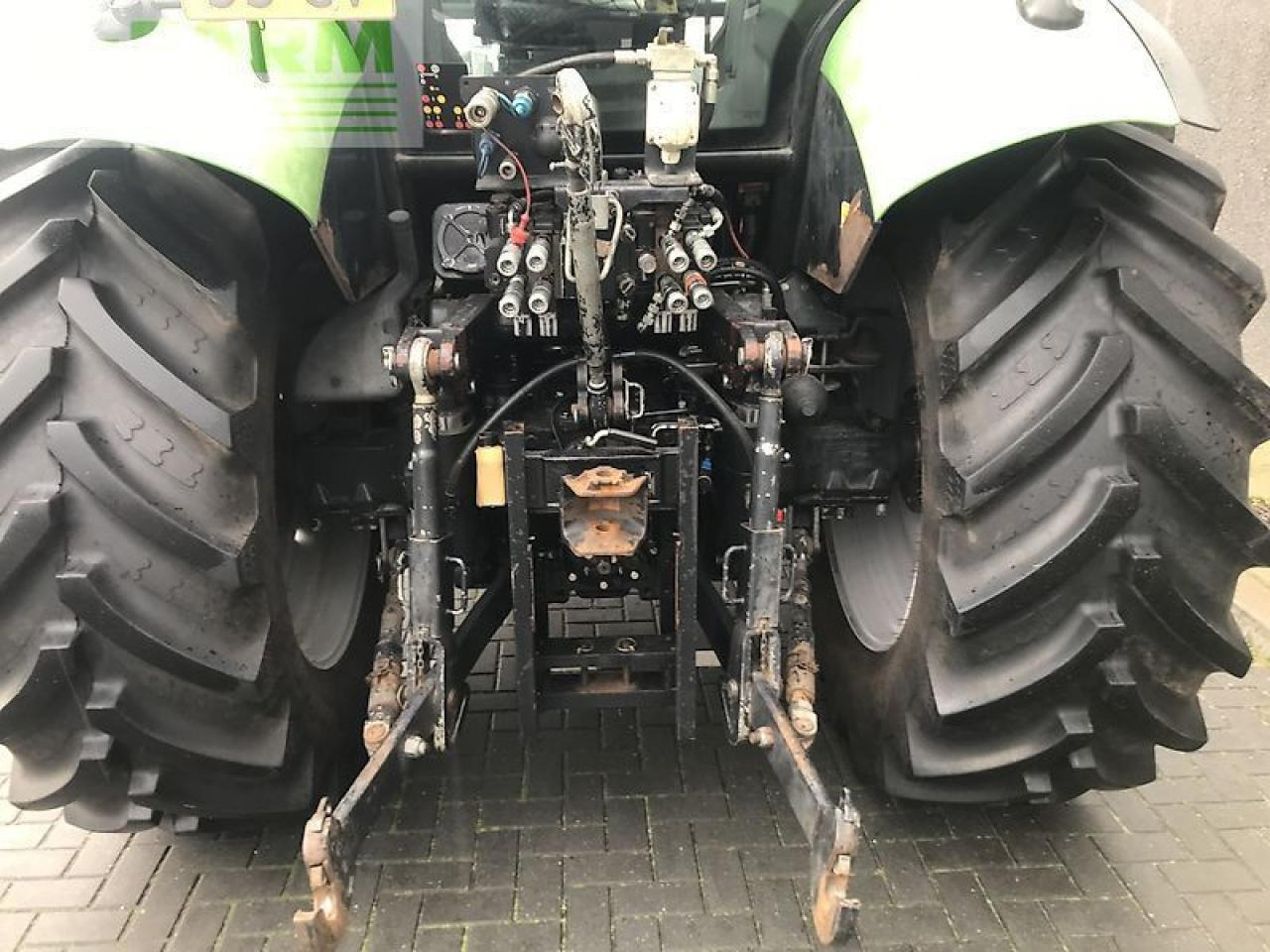 Deutz-Fahr deutz agrotron ttv430 met brede wielen - Трактор: снимка 4 Deutz-Fahr deutz agrotron ttv430 met brede wielen - Трактор: снимка 4