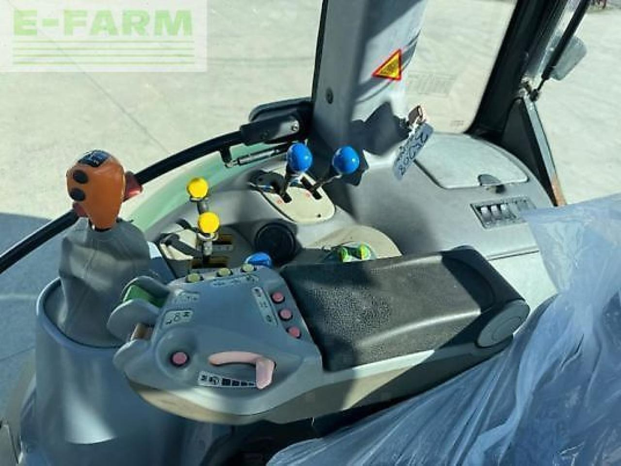Трактор Deutz-Fahr m640: снимка 10