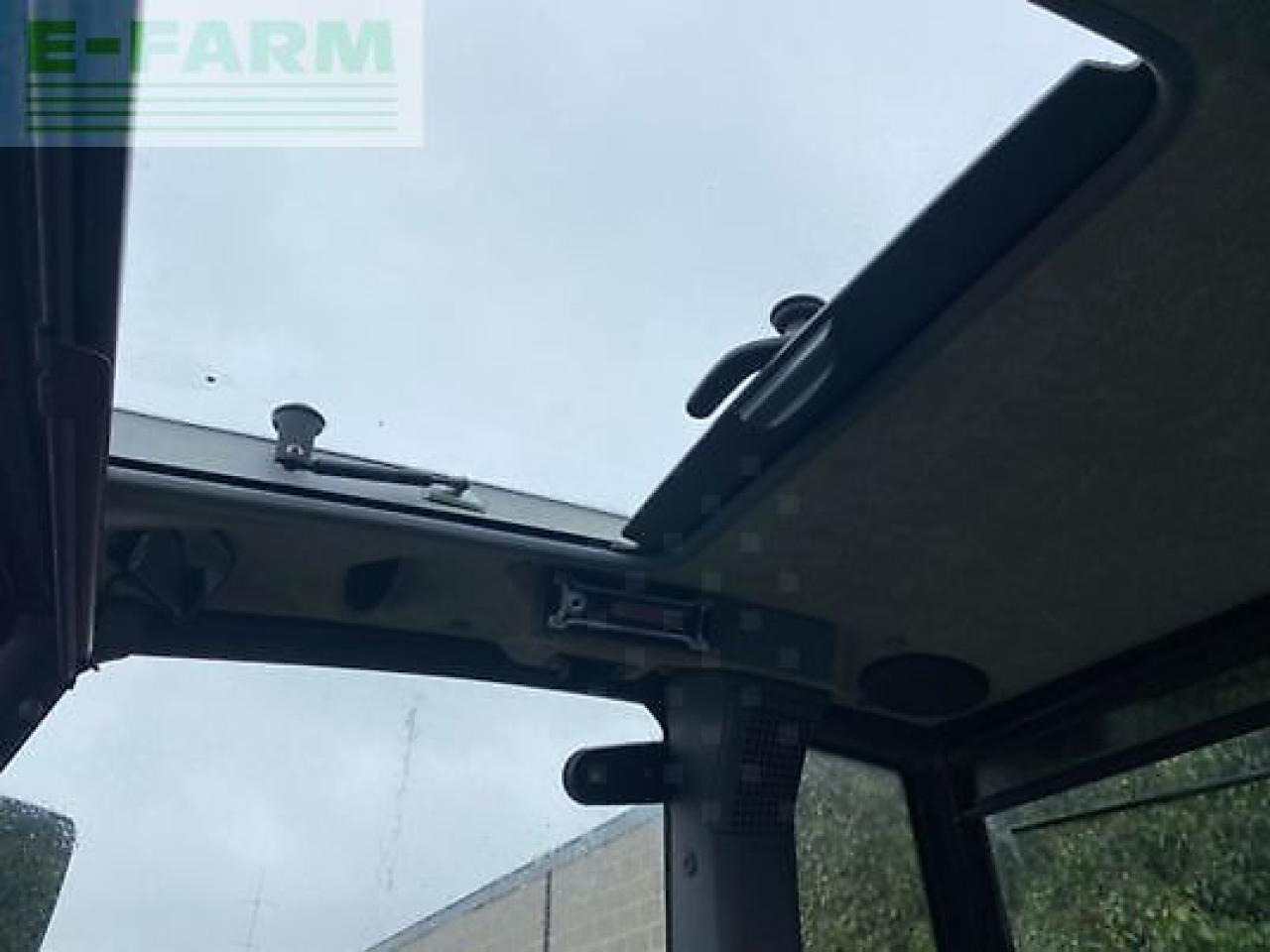 Трактор Deutz-Fahr m640: снимка 9