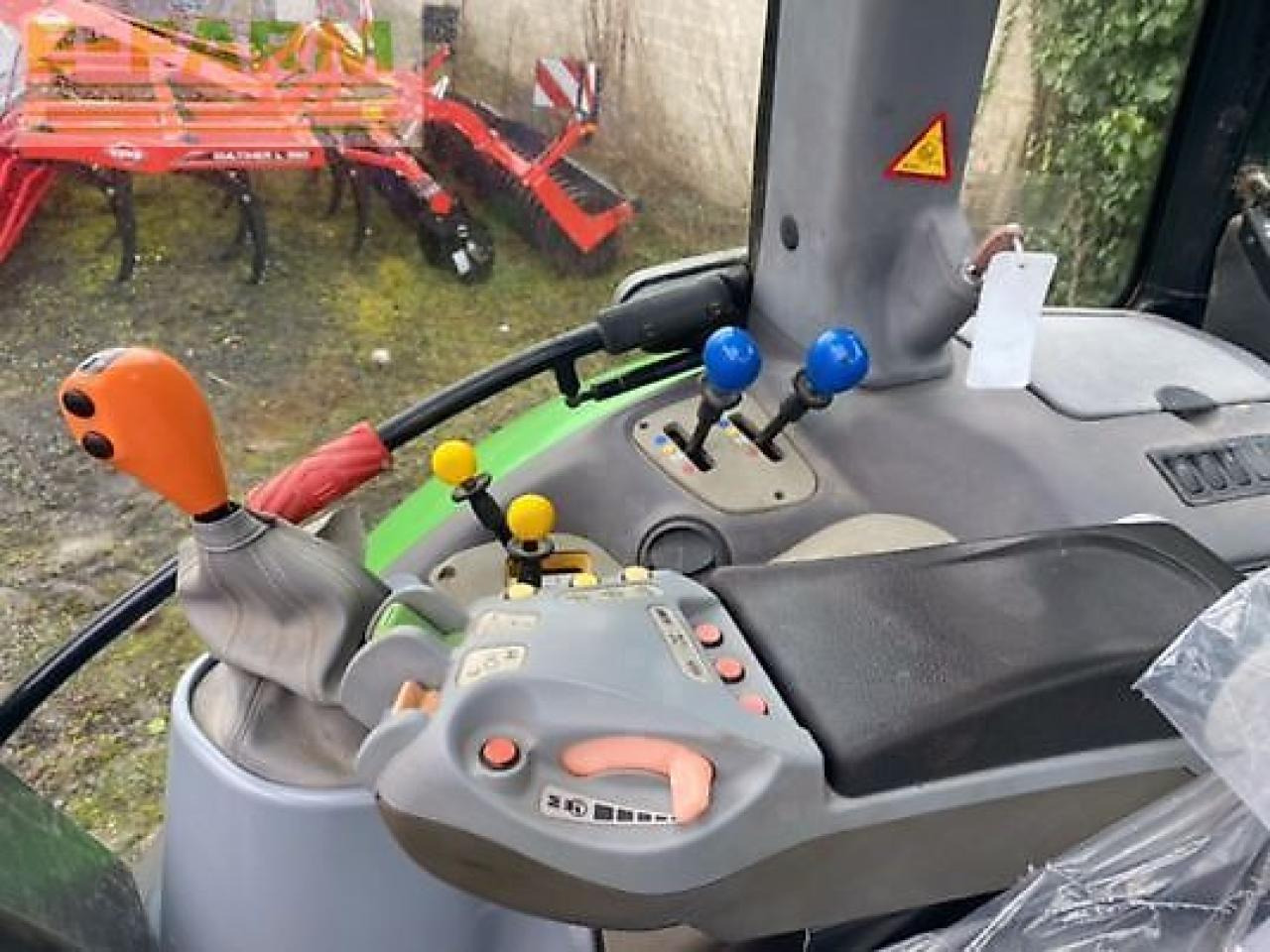 Трактор Deutz-Fahr m640: снимка 8