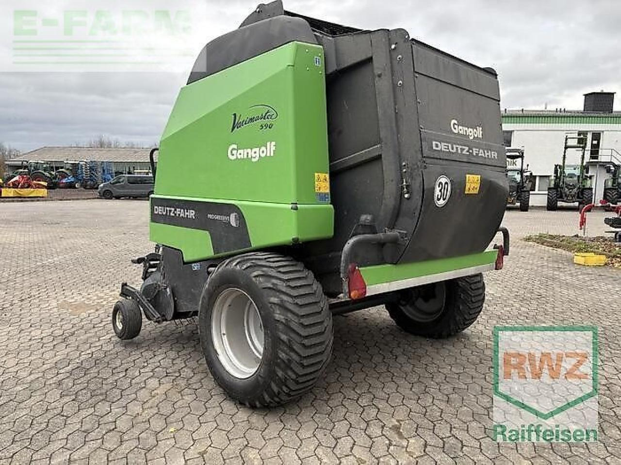 Deutz-Fahr vb 2190 - Сламопреса за квадратни бали: снимка 3 Deutz-Fahr vb 2190 - Сламопреса за квадратни бали: снимка 3
