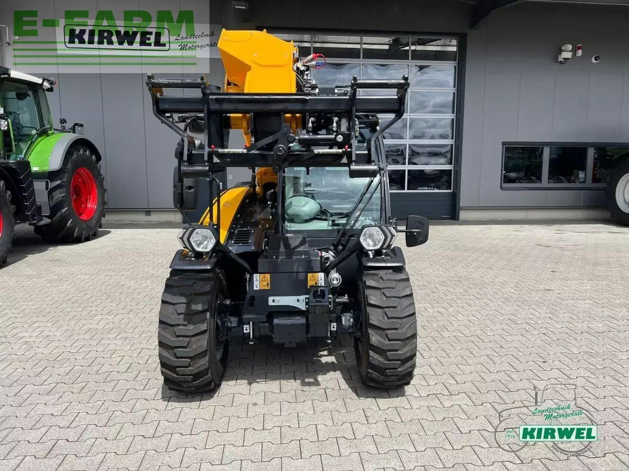 Dieci mini agri 20.4 smart - Телескопичен товарач: снимка 5 Dieci mini agri 20.4 smart - Телескопичен товарач: снимка 5