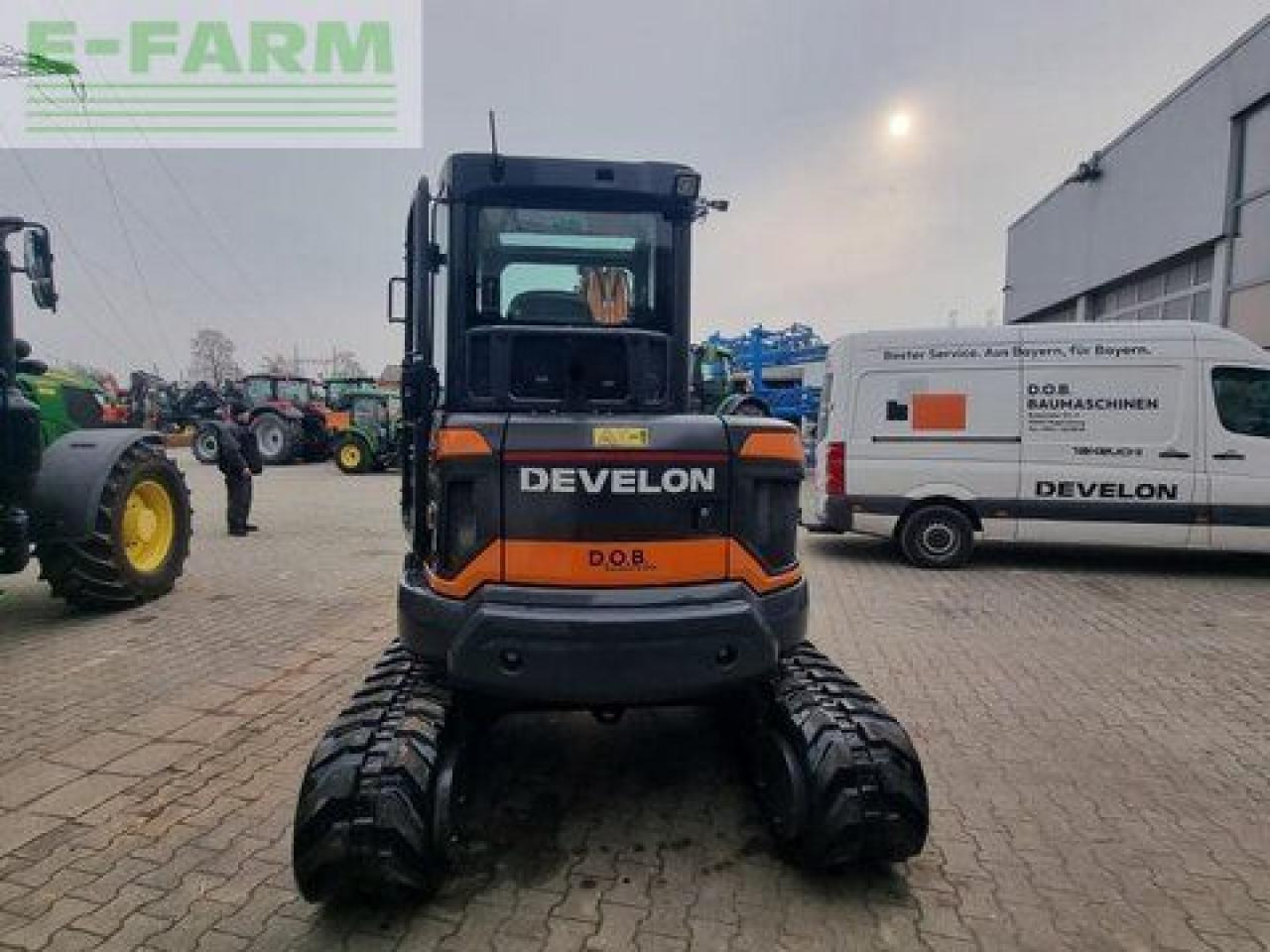 Doosan dx55r-7 - Мини багер: снимка 5 Doosan dx55r-7 - Мини багер: снимка 5