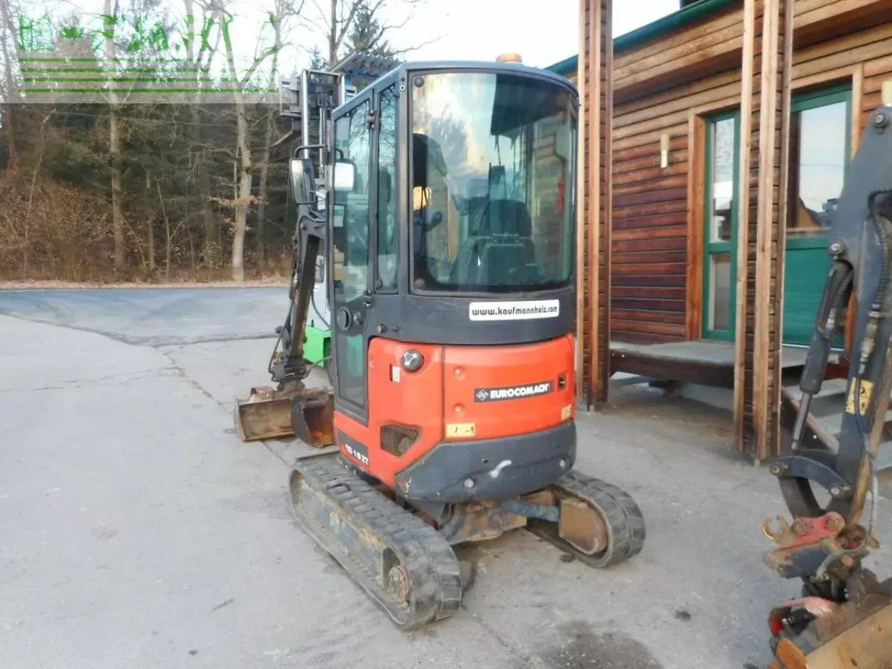 Euromacchine es 18 zt ( 1.750kg ) - Мини багер: снимка 3 Euromacchine es 18 zt ( 1.750kg ) - Мини багер: снимка 3