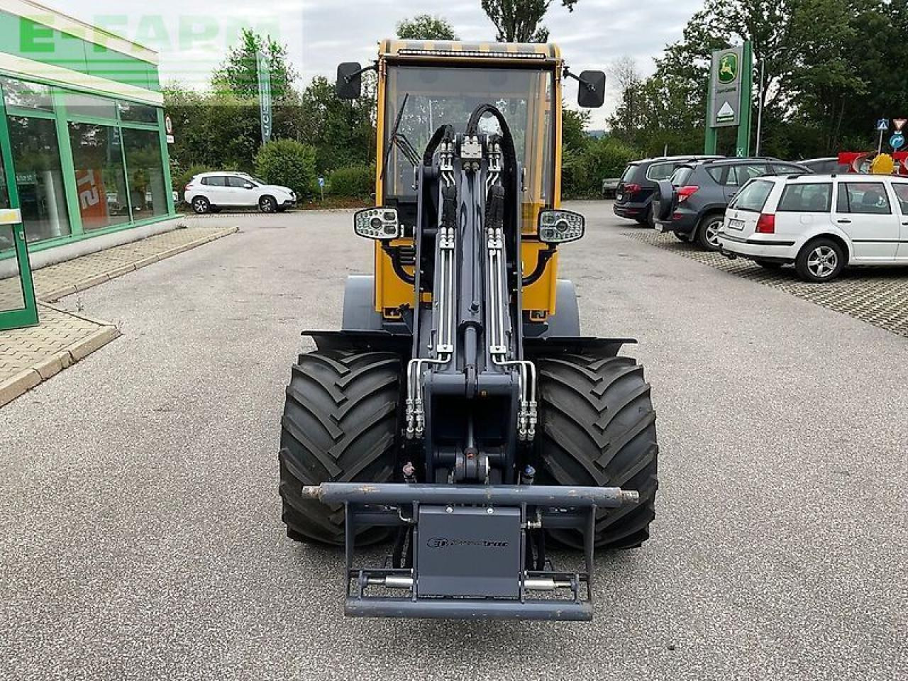 Eurotrac t 13-cf - Мини багер: снимка 5 Eurotrac t 13-cf - Мини багер: снимка 5