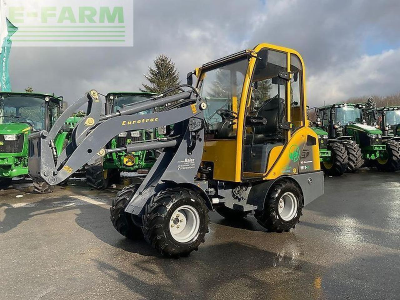Eurotrac w11 e - Мини багер: снимка 1 Eurotrac w11 e - Мини багер: снимка 1