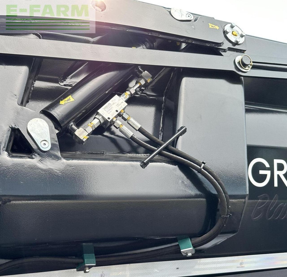 Селскостопанско ремарке самосвал Farmtech gravis 2000 hardox black edition: снимка 6