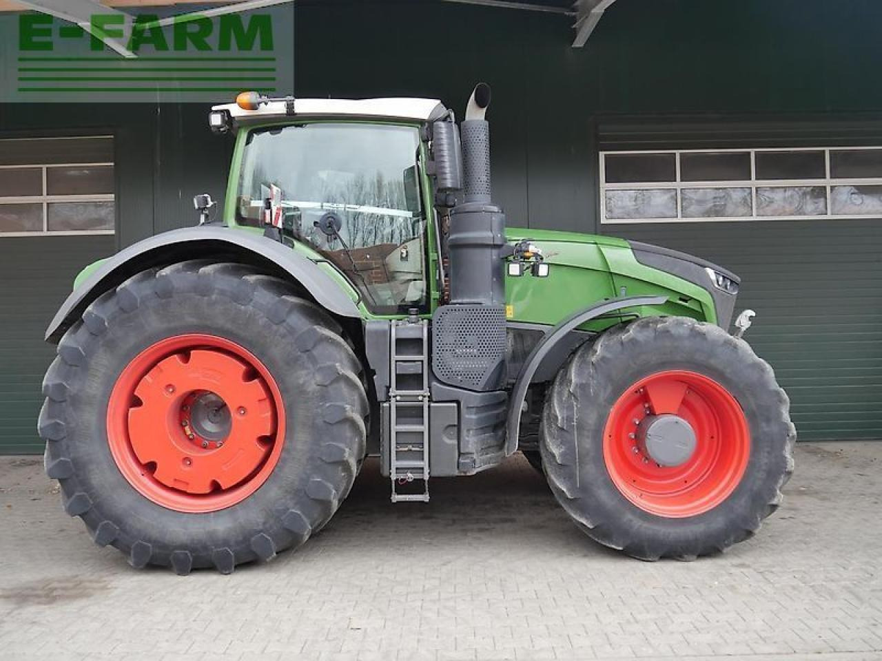 Fendt 1050 vario profi plus gps ProfiPlus - Трактор: снимка 4 Fendt 1050 vario profi plus gps ProfiPlus - Трактор: снимка 4