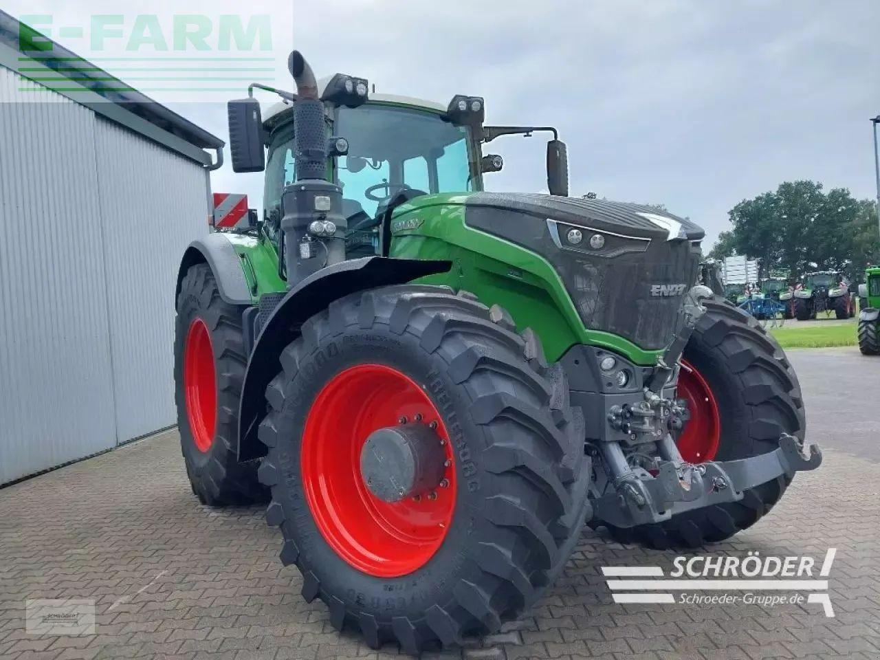Fendt 1050 vario s4 profi plus - Трактор: снимка 4 Fendt 1050 vario s4 profi plus - Трактор: снимка 4