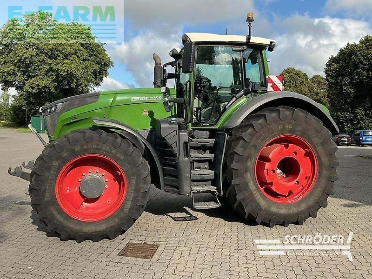 Fendt 1050 vario s4 profi plus ProfiPlus - Трактор: снимка 4 Fendt 1050 vario s4 profi plus ProfiPlus - Трактор: снимка 4