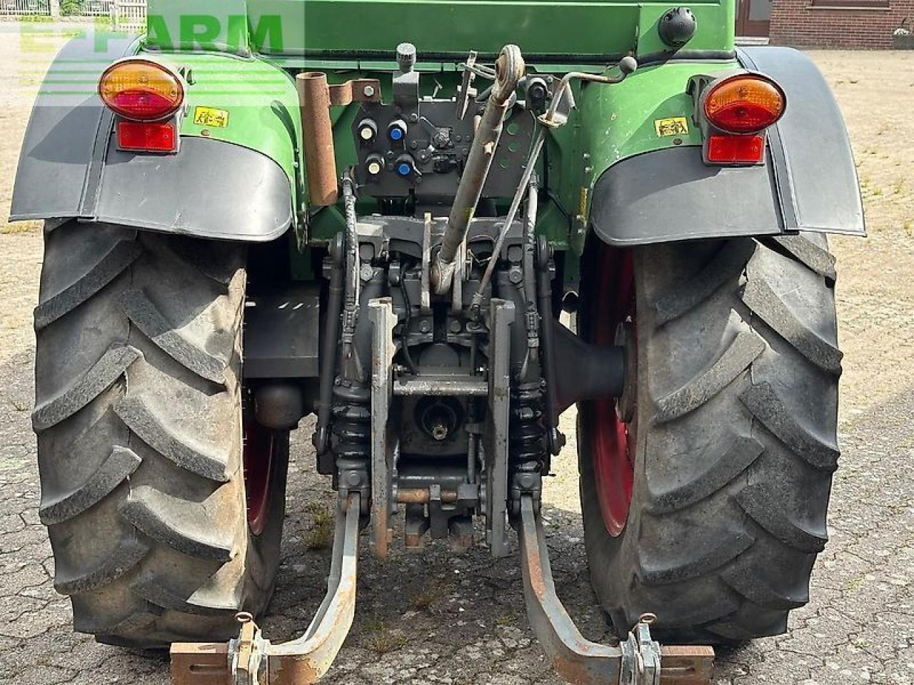 Fendt 207 f vario F - Трактор: снимка 4 Fendt 207 f vario F - Трактор: снимка 4