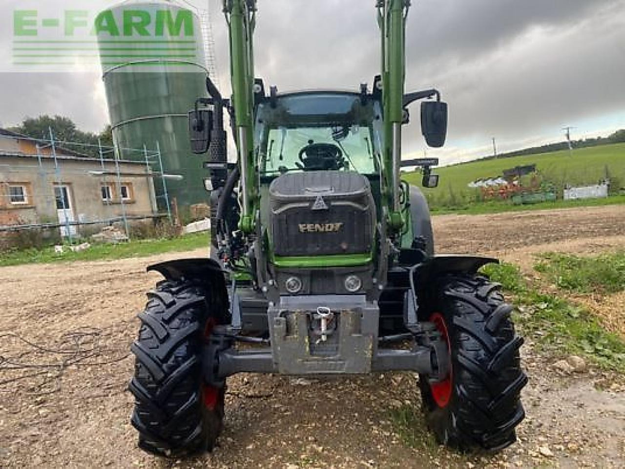 Fendt 208 s S - Трактор: снимка 3 Fendt 208 s S - Трактор: снимка 3