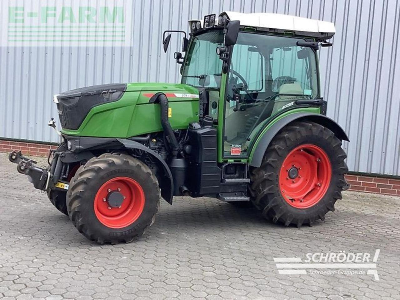 Fendt 209 f vario gen3 power F - Трактор: снимка 1 Fendt 209 f vario gen3 power F - Трактор: снимка 1