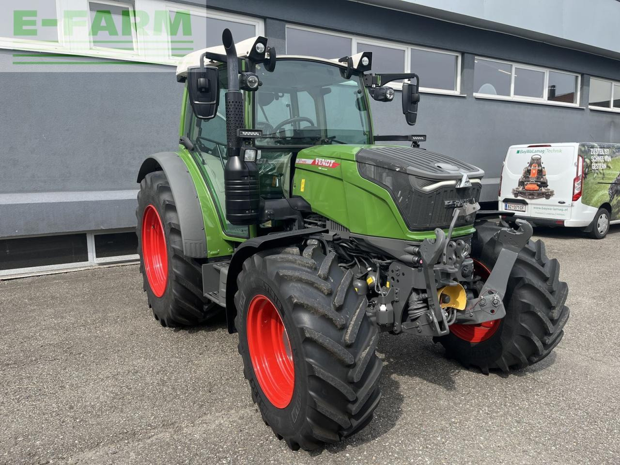 Fendt 211 s vario gen3 power setting 2 - Трактор: снимка 4 Fendt 211 s vario gen3 power setting 2 - Трактор: снимка 4