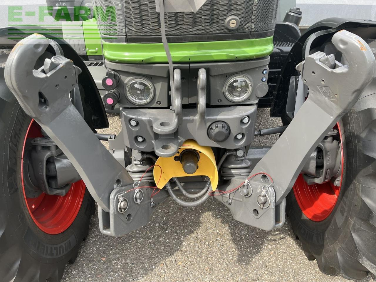 Fendt 211 s vario gen3 power setting 2 - Трактор: снимка 3 Fendt 211 s vario gen3 power setting 2 - Трактор: снимка 3