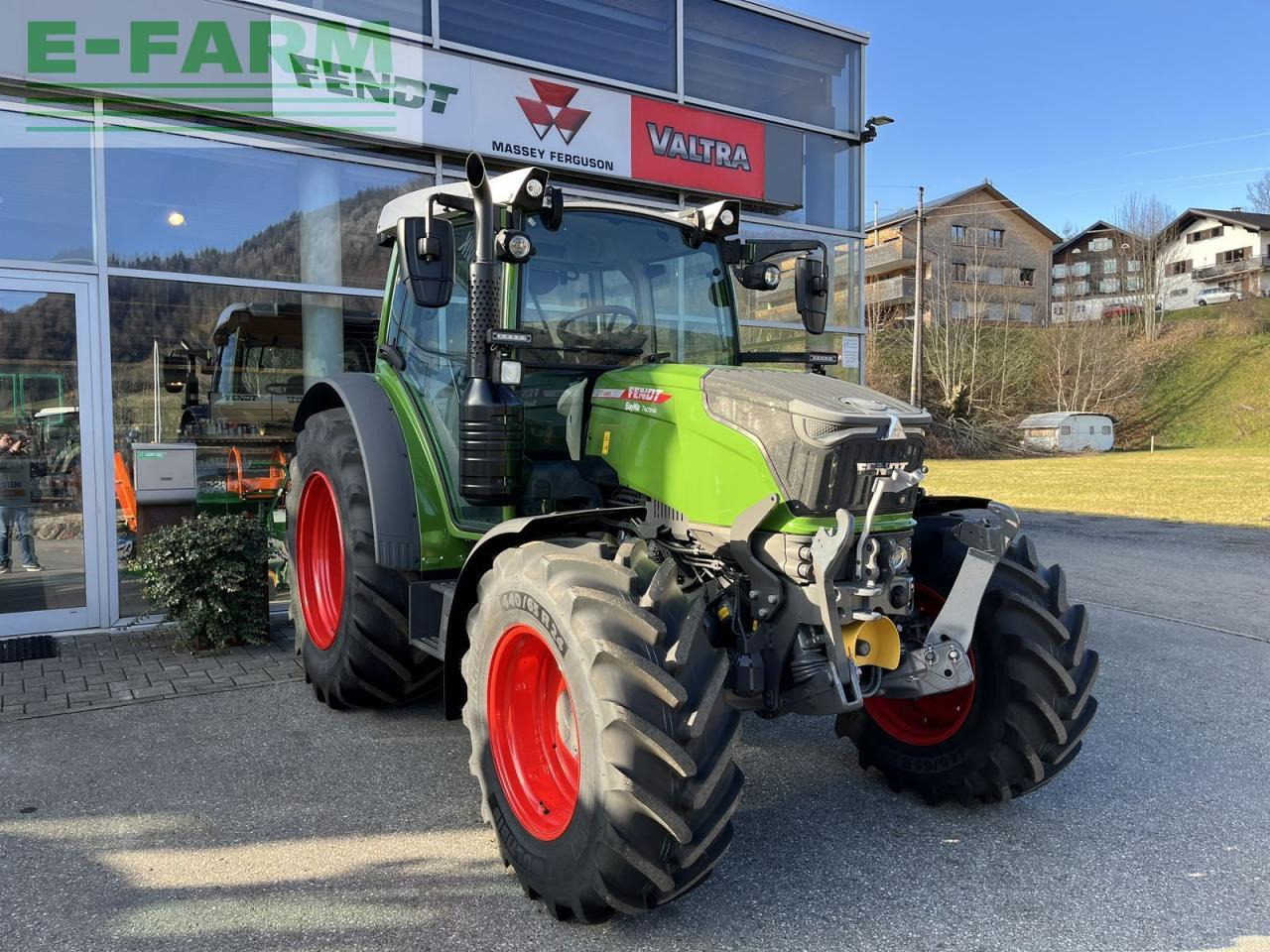 Fendt 211 s vario gen3 power setting 2 - Трактор: снимка 4 Fendt 211 s vario gen3 power setting 2 - Трактор: снимка 4