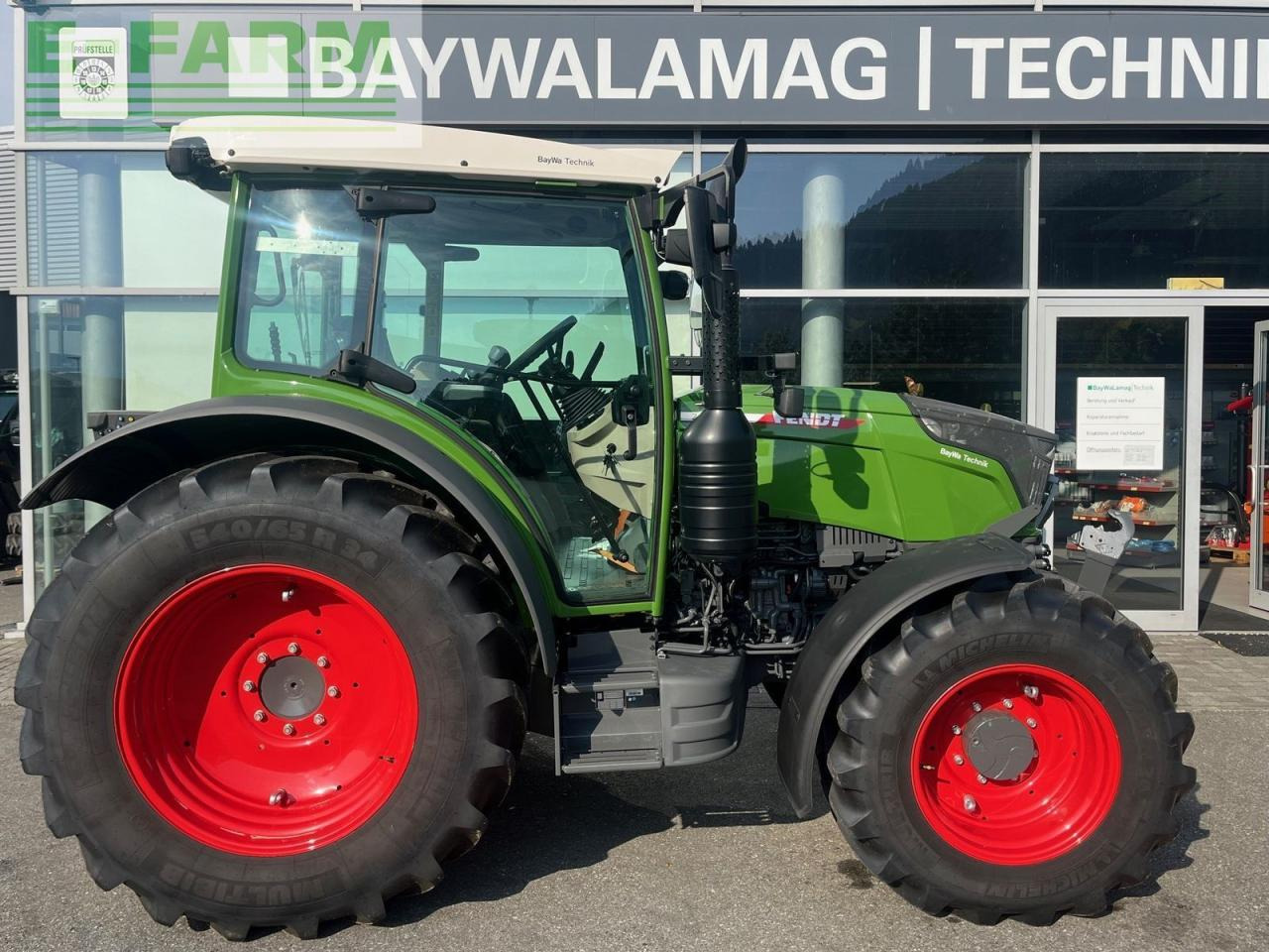 Fendt 211 s vario gen3 power setting 2 - Трактор: снимка 2 Fendt 211 s vario gen3 power setting 2 - Трактор: снимка 2