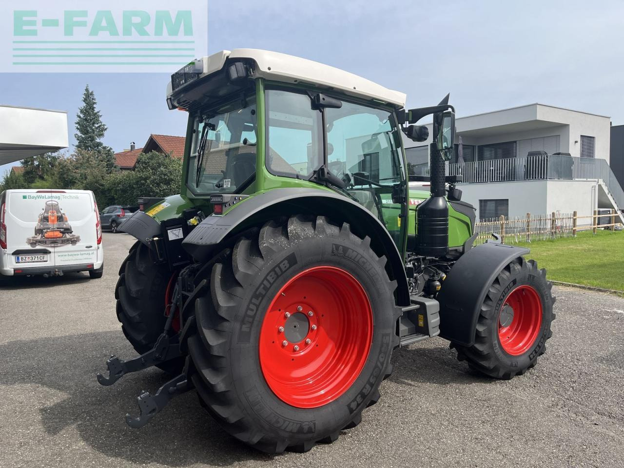 Fendt 211 s vario gen3 power setting 2 - Трактор: снимка 5 Fendt 211 s vario gen3 power setting 2 - Трактор: снимка 5