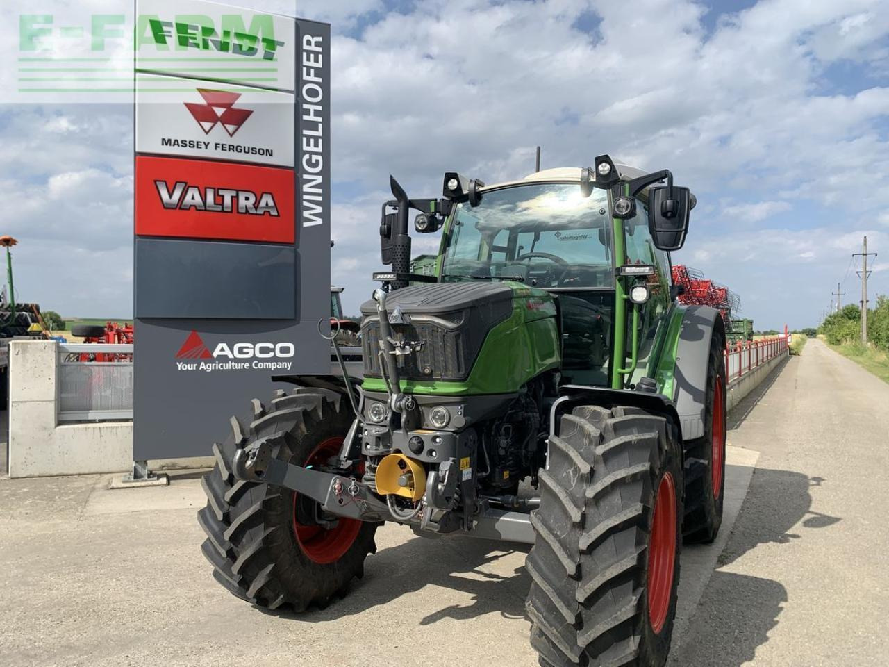 Fendt 211 vario (gen3) - Трактор: снимка 1 Fendt 211 vario (gen3) - Трактор: снимка 1
