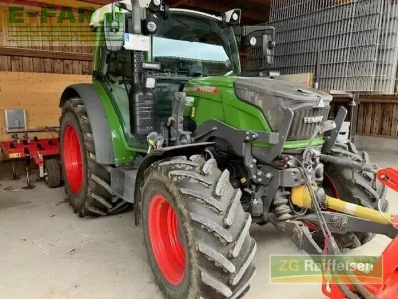 Fendt 211 vario power setting 2 - Трактор: снимка 1 Fendt 211 vario power setting 2 - Трактор: снимка 1