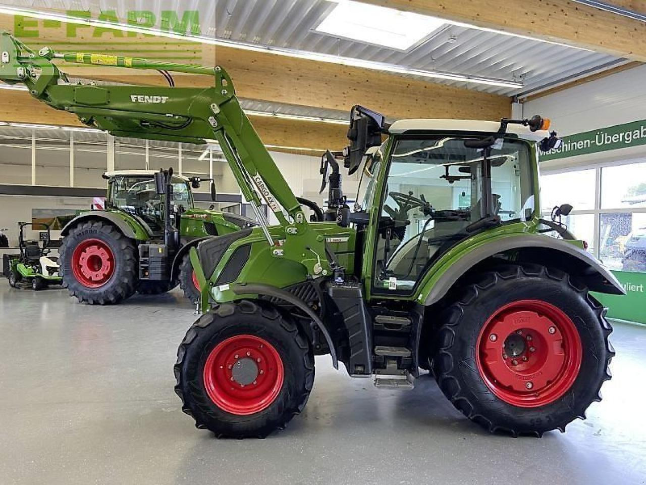 Fendt 311 vario gen4 power t - Трактор: снимка 3 Fendt 311 vario gen4 power t - Трактор: снимка 3