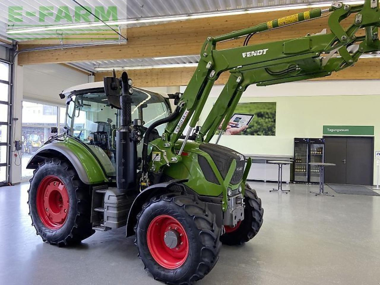 Fendt 311 vario gen4 power t - Трактор: снимка 1 Fendt 311 vario gen4 power t - Трактор: снимка 1