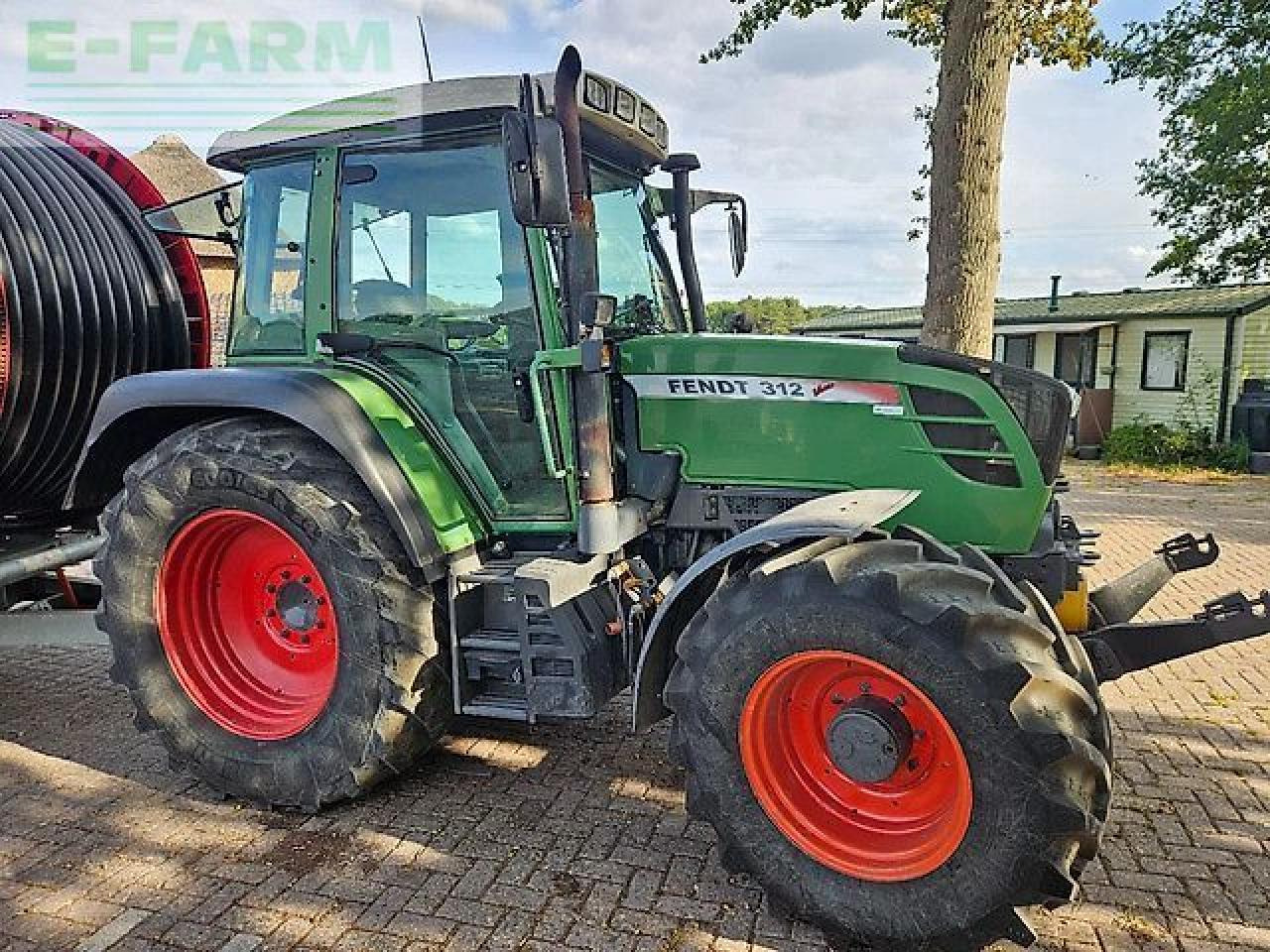 Fendt 312 vario ( 310 311 313 ) - Трактор: снимка 5 Fendt 312 vario ( 310 311 313 ) - Трактор: снимка 5